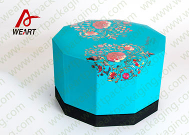 中国 青いふた及び黒い基礎ボール紙の食品包装箱のふたが付いている装飾的な板紙箱 工場